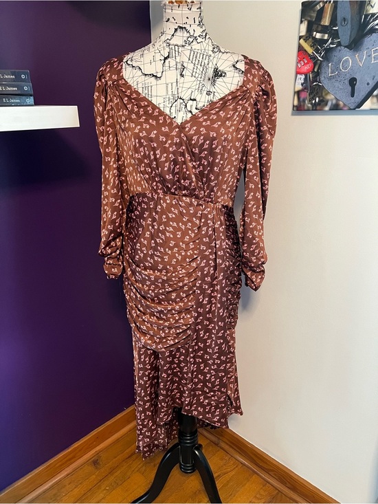 Lush Dresses & Skirts - Lush Long Sleeve Brown and Pink High Low Dress NWT